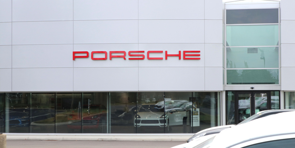 How Car Dealerships Can Use Interior And Exterior Signage